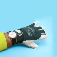 Перчатки защитные MOST GUYANA / 10 зеленые